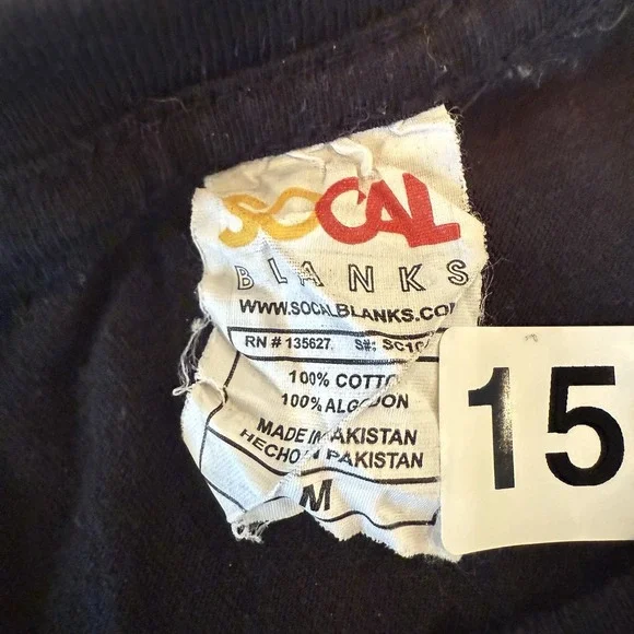 Louder Than Life 2022 Men's T-Shirt Size M Nine Inch Nails Slipknot Kiss Concert - Picture 3 of 7